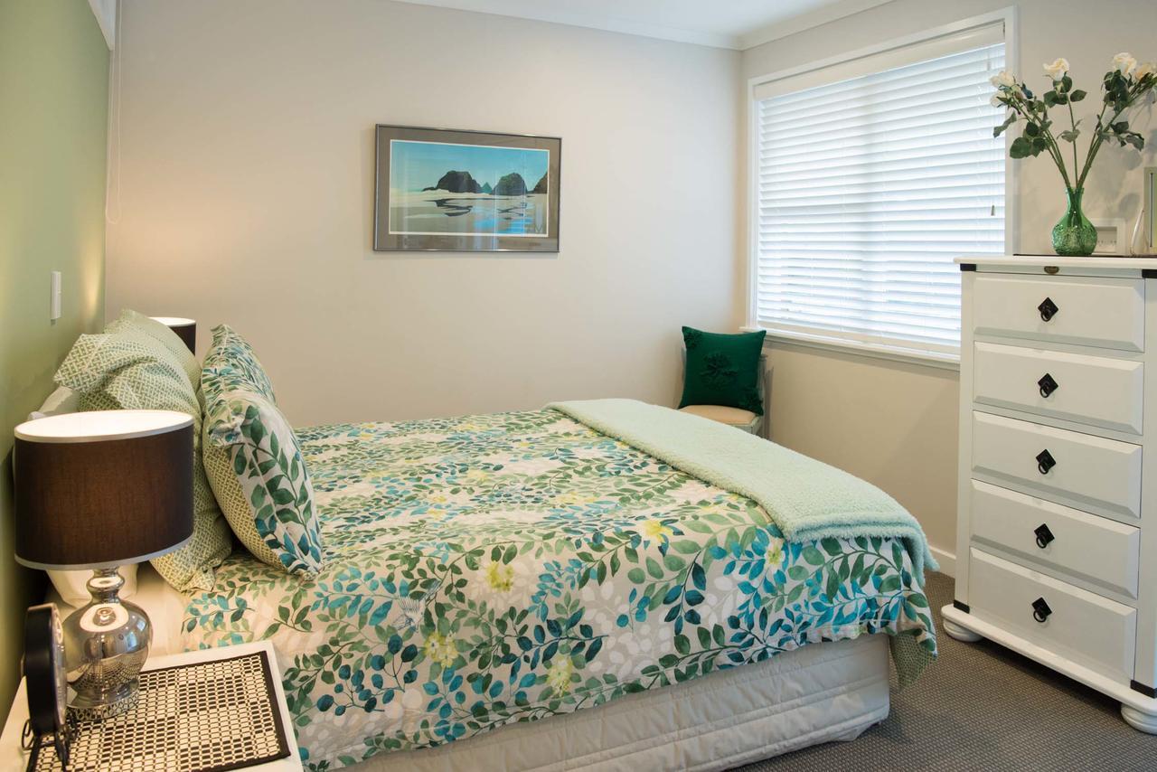 Bed and Breakfast Style In Ngaio Веллингтон Экстерьер фото