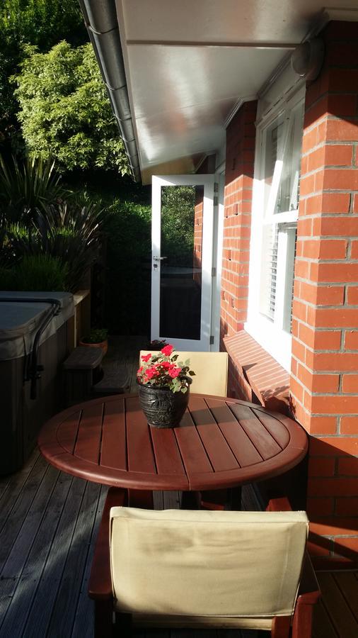 Bed and Breakfast Style In Ngaio Веллингтон Экстерьер фото
